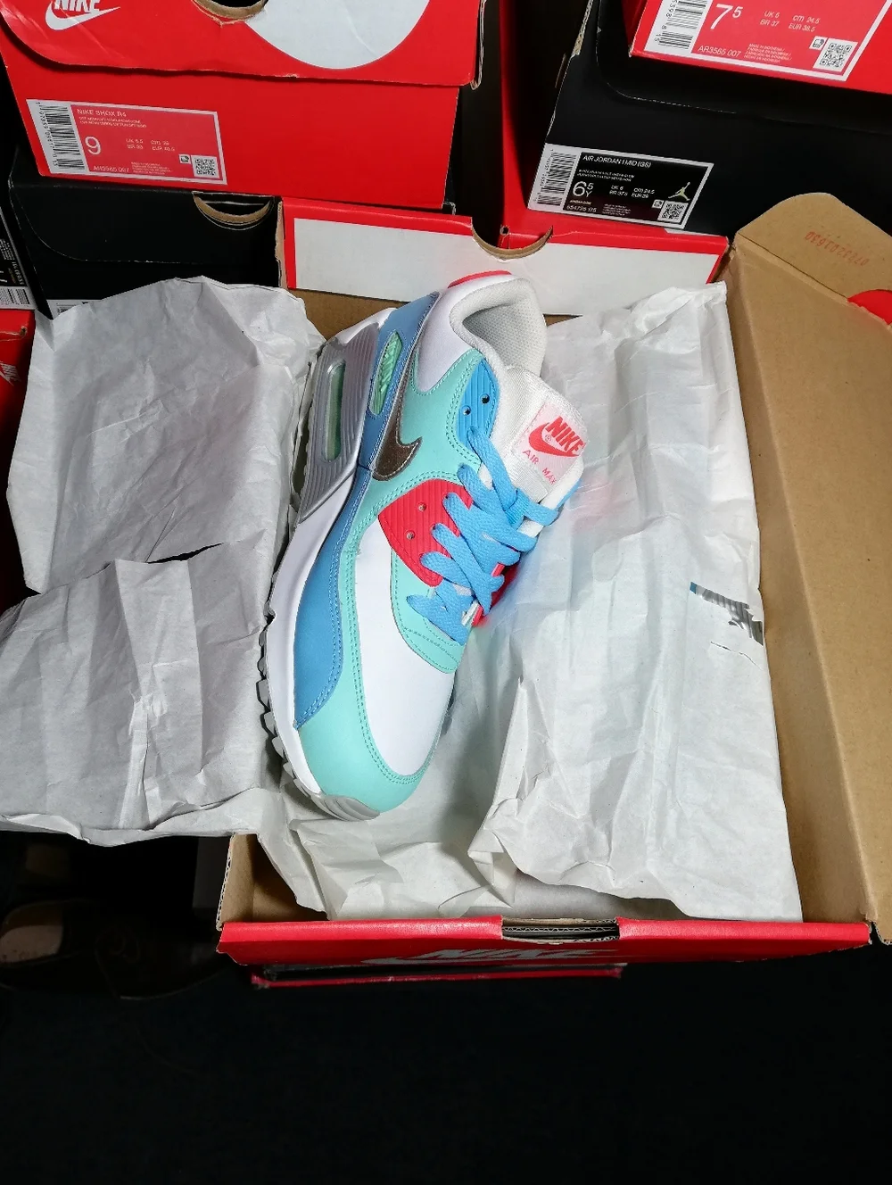 NIKE AIR MAX 90S PEEMIUM WOMEN US SIZE 8.5 BRAND NEW COME WITH BOX - Picture 7 of 13